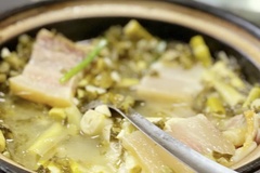 咸肉笋煲