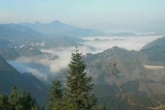 山上远眺