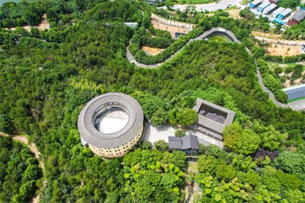 亲近自然的度假胜地,就在安吉中南百草原 中南百草原
