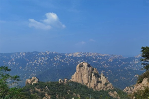 到五莲山,来一场心灵与自然的完美邂逅 五莲山山峰