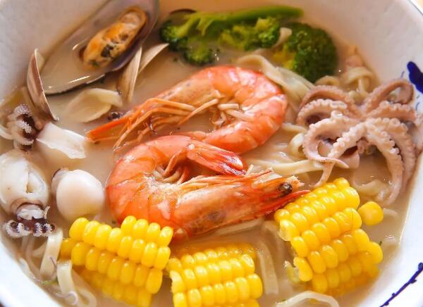海鲜面 美味的海鲜面
