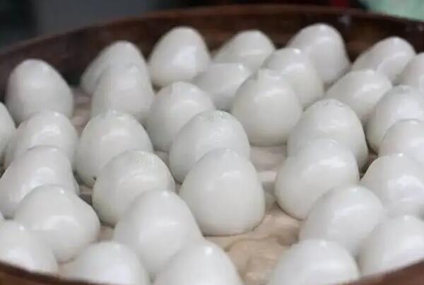 萝卜团 蒸笼里的萝卜团