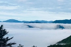 山间云海