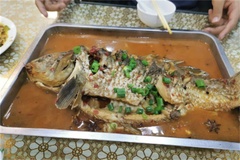 炖鱼
