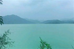 湖泊