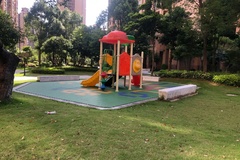户外儿童区