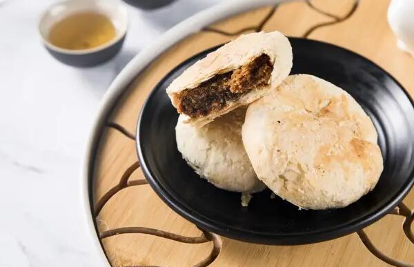 苏式月饼 碗里的苏式月饼