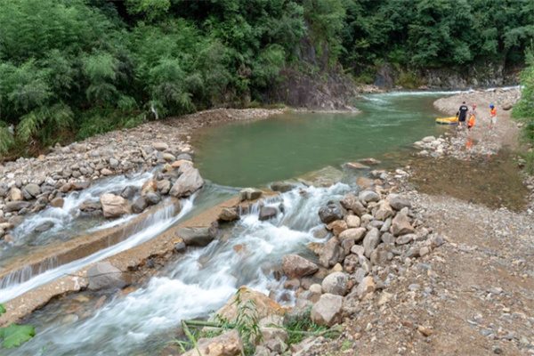 盛夏激情:浙西凉源峡漂流记 漂流河道