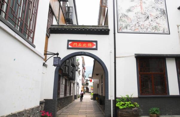 逛石门古街,感受古色古香的岁月风情 石门老街