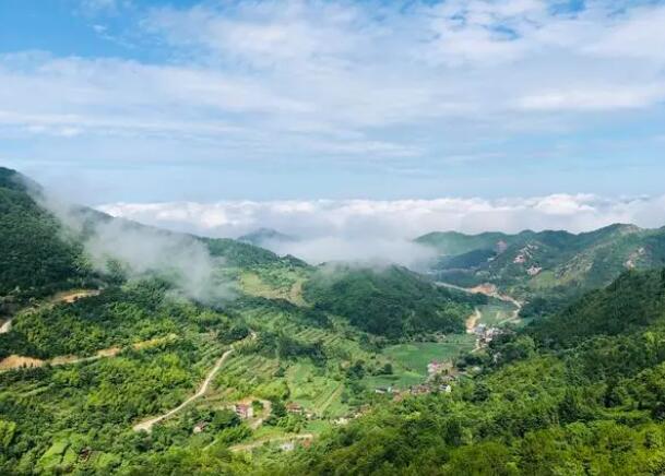 8月新开区域:温州市永嘉县、台州市天台县、威海市荣成市简介 俯瞰天台县
