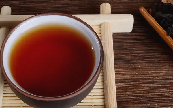 泡好的红茶
