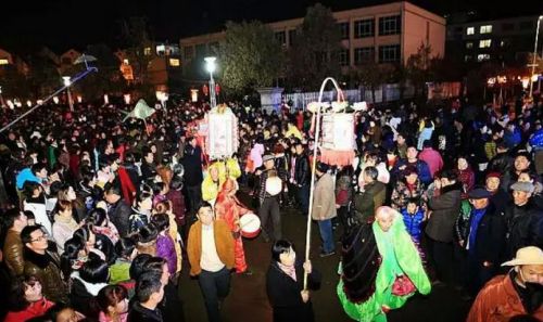 元宵之夜,杭垓万人空巷 赏花灯